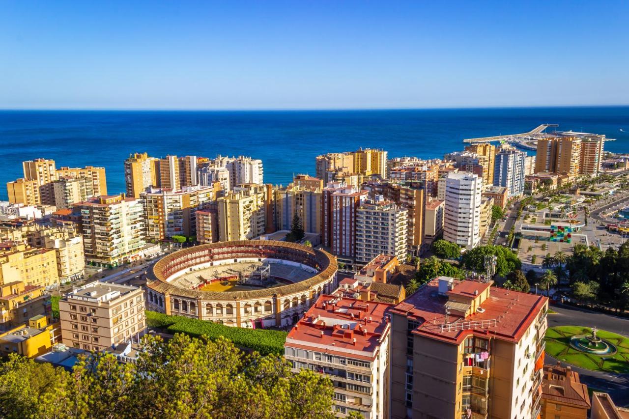Malaga Centre Apartment With Parking Екстер'єр фото