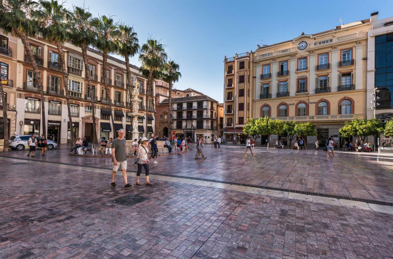 Malaga Centre Apartment With Parking Екстер'єр фото