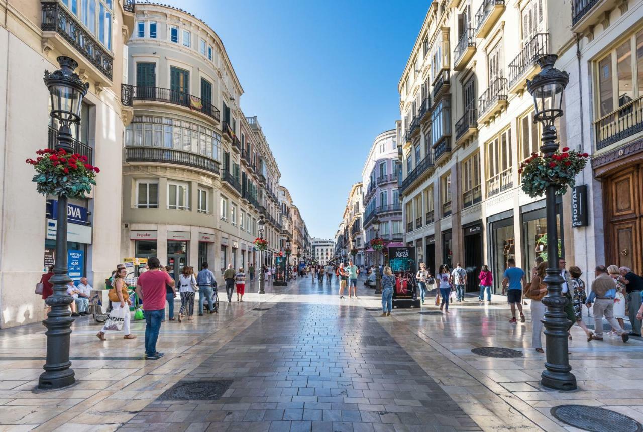 Malaga Centre Apartment With Parking Екстер'єр фото